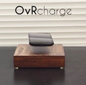 スマホが宙に浮くワイヤレス充電器「OvRcharge」登場！