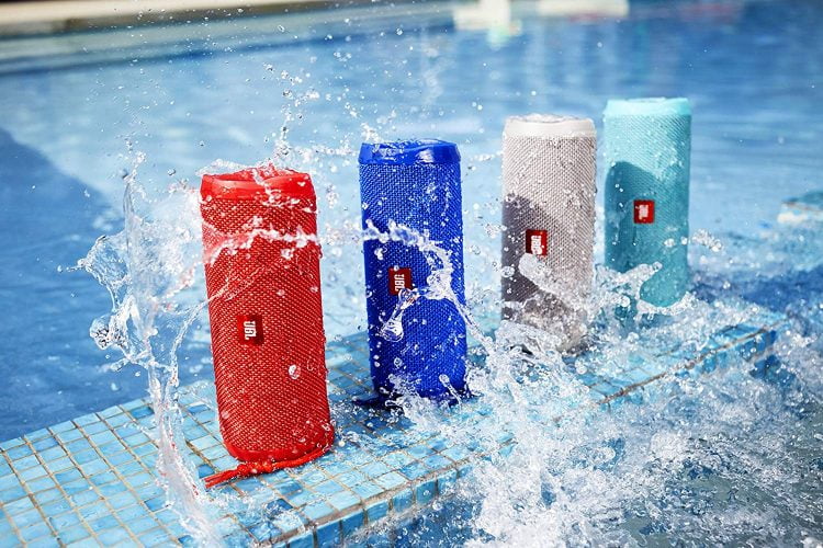 普段使いはもちろんお風呂場でも使える!おすすめの防水スピーカー5選